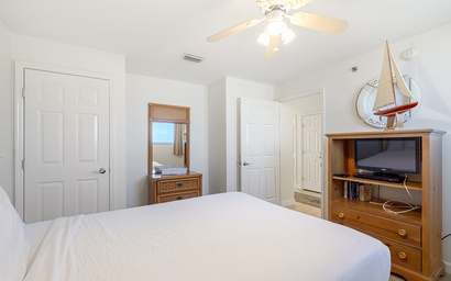 1005 Sterling Beach 22