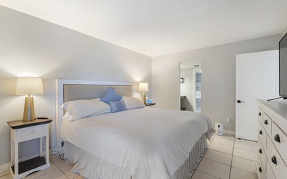 1007 Edgewater T1 Beach Resort 19