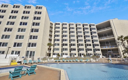 721 Top of the Gulf 29