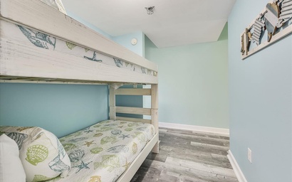 225-Shores of Panama 17