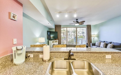 225-Shores of Panama 7