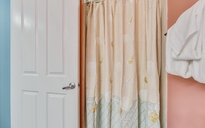 225-Shores of Panama 20