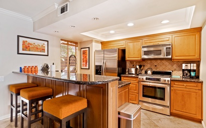 Sunkist at 411 - Walking Distance to Downtown PS! 5