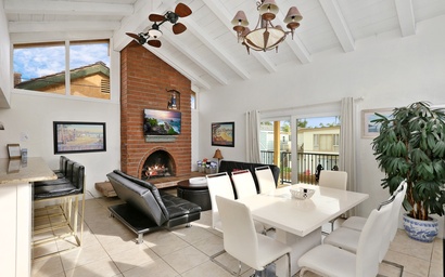 Casa Balboa Minutes from the Beach