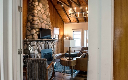 Como Collection 2 Homes 2 Lakes 1 Rental
