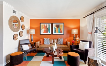 Sunkist at 411 - Walking Distance to Downtown PS! 7