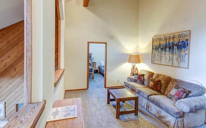 Aspen Creek #204 Near Golf, Fishing & Hiking