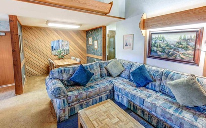 Aspen Creek #401 Year-Round Outdoor Activities 2