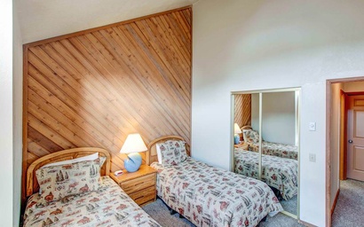 Aspen Creek #204 Near Golf, Fishing & Hiking 7