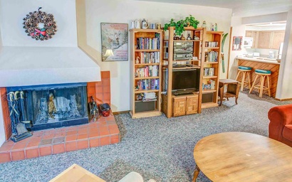 Aspen Creek #119 Shared Pool, Hot Tub & BBQ! 3