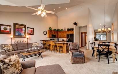 One Breckenridge Place 11 4