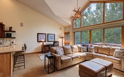 One Breckenridge Place 16 2