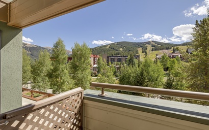 West Lake Lodge 208