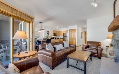 Buffalo Lodge 8389 4