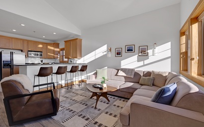 La Riva Del Lago 214 2