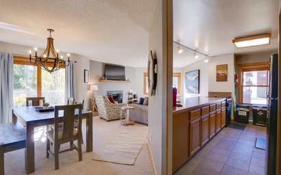 Sawmill Creek Condo 201 2