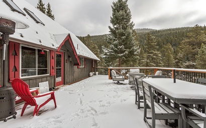 Starlit Cabin 2