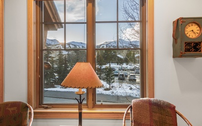 Park Avenue Lofts 203 5