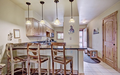 Sawmill Creek Condo 211
