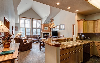 Riverbend Lodge 201 5