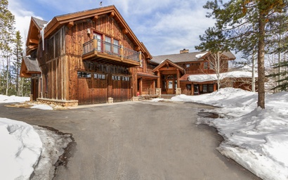 The Cozy Buffalo Lodge 4