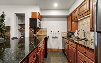 Sawmill Creek Condo 212 2