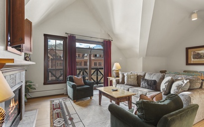 Main Street Station 2402 3