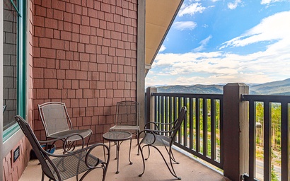 Crystal Peak Lodge 7404 3