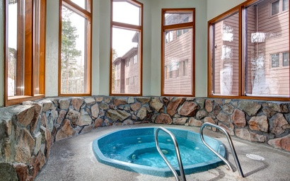 Mountain View Easy - Woods Manor A201 4