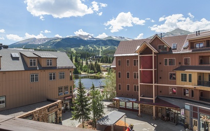 Main Street Station 2402 5