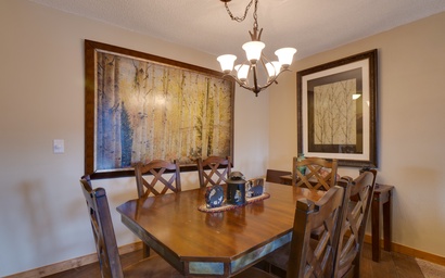 Sawmill Creek Condo 305 3