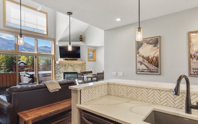 Park Avenue Lofts 305 2