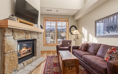 Park Avenue Lofts 302 5