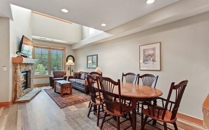 Park Avenue Lofts 302 4