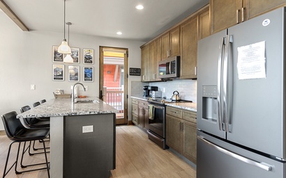 Treehouse Village 325 5