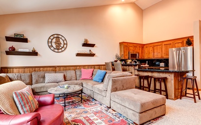 One Breckenridge Place 15 2