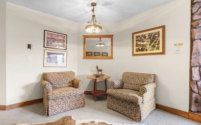 Sawmill Creek Condo 206 5