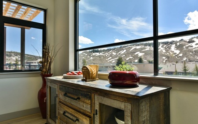 Skywalk Flats 302W 3