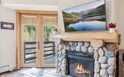 Tucker Mountain Lodge 321 5