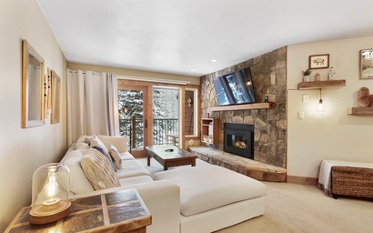 Sawmill Creek Condo 210