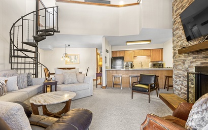 Sawmill Creek Condo 403 4
