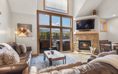 Park Avenue Lofts 305 4