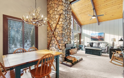 Tannenbaum by the River 302 5