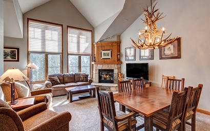 Riverbend Lodge 201 3