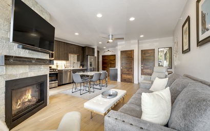 Blue River Flats 4-203 4