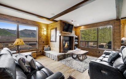 Slopeside Sanctuary 3