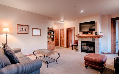 Main Street Station 2301 3