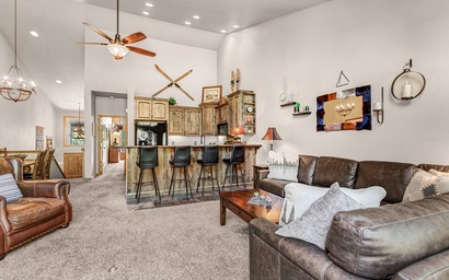 One Breckenridge Place 19 5