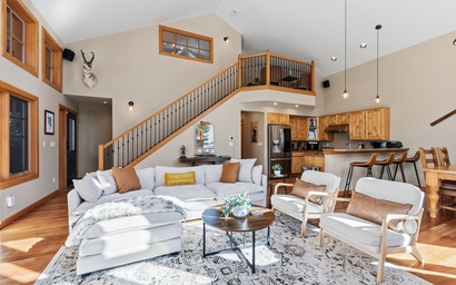 Whispering Pines Lodge 3