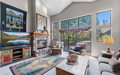 Village Point 304